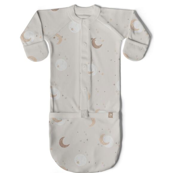 Goumi Kids 24 Hour Convertible sleeper Baby Gown Newborn NWT Luna - Picture 1 of 2